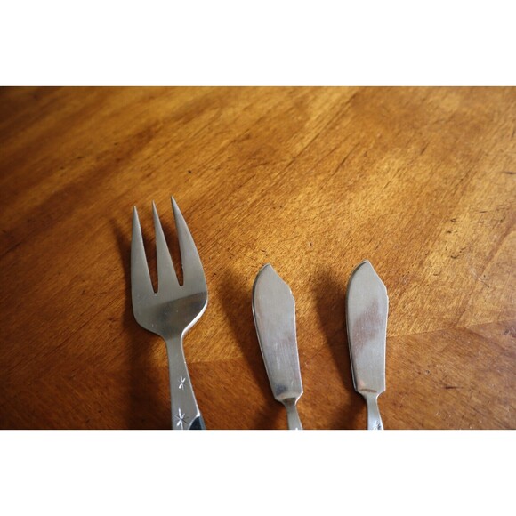 Mar-Crest MCFMCF3 Stainless Ebony 2 Star Twin Starburst: Meat Fork Spreader - Picture 6 of 10